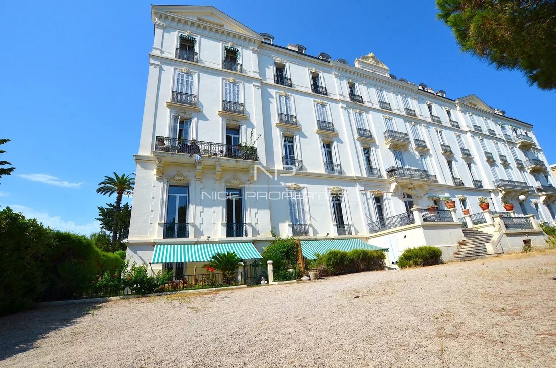 Apartment in La Source, Cannes, France 1 - 17727638