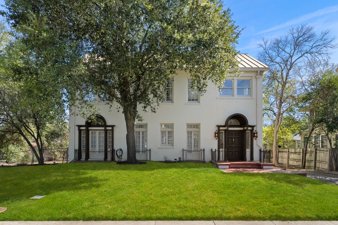 House in San Antonio, Texas, United States 4 - 17732095
