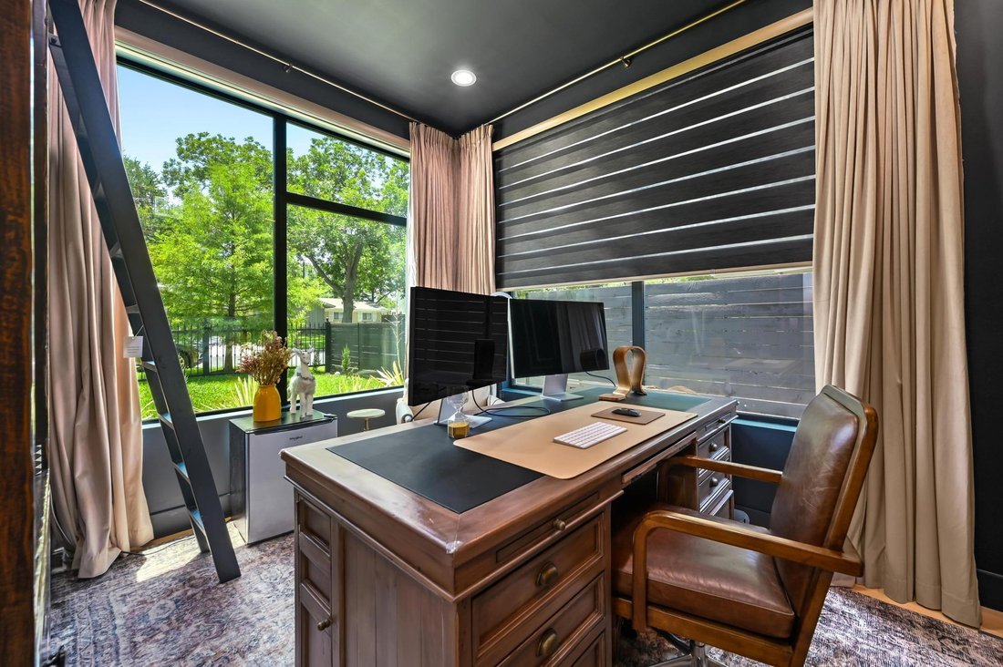 House in Austin, Texas, United States 5 - 17732158