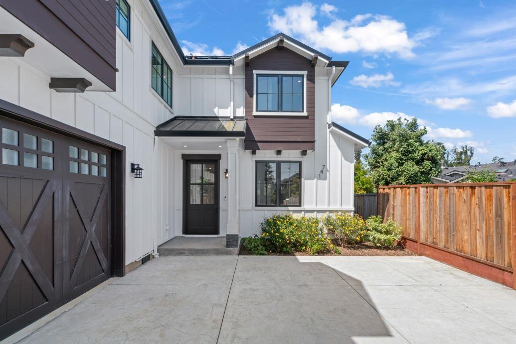 Burlingame, California, United States 5 - 17730642