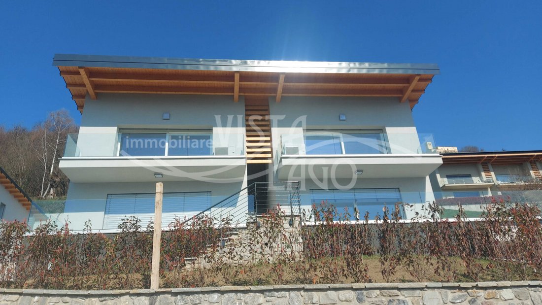 Apartment in Vercana, Lombardy, Italy 3 - 17728356