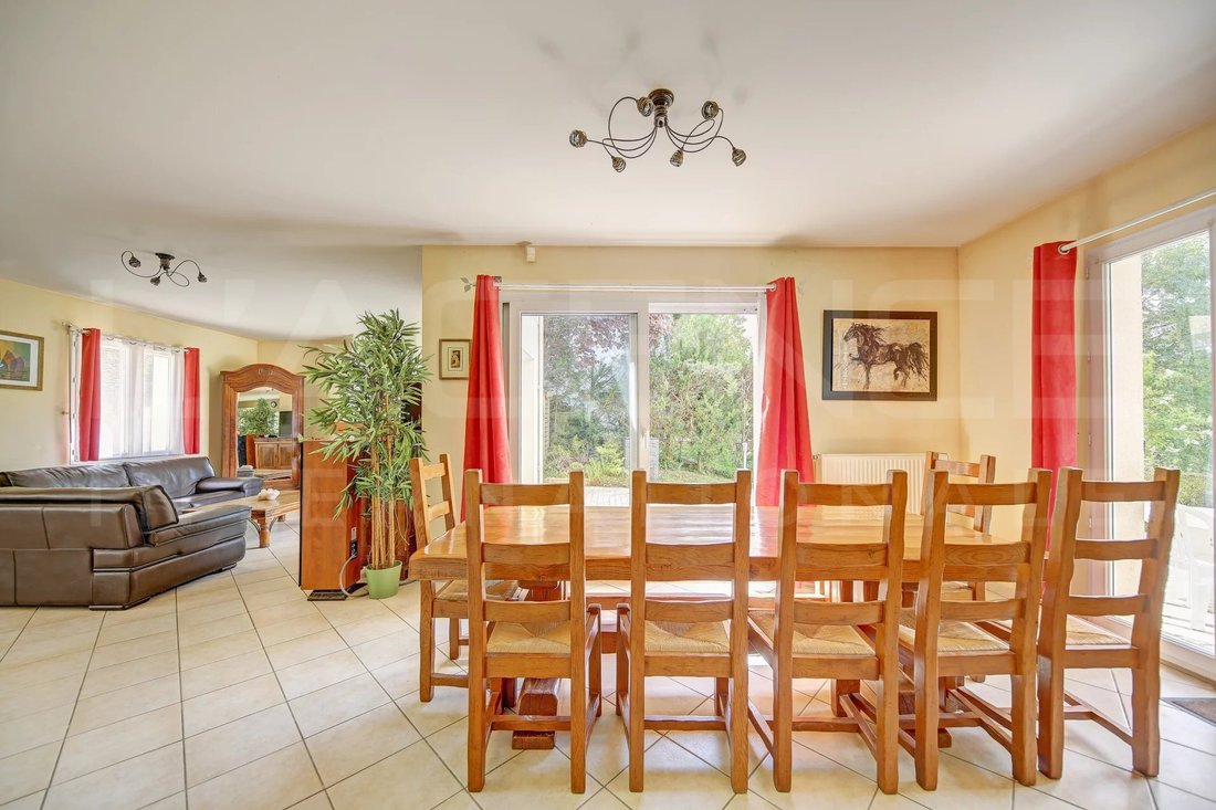 House in Marly-le-Roi, Ile-de-France, France 4 - 17726690