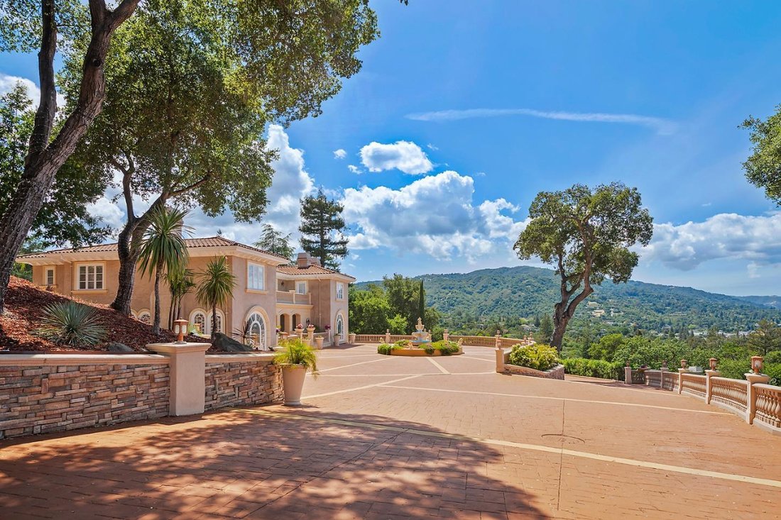 House in Los Gatos, California, United States 1 - 17726677