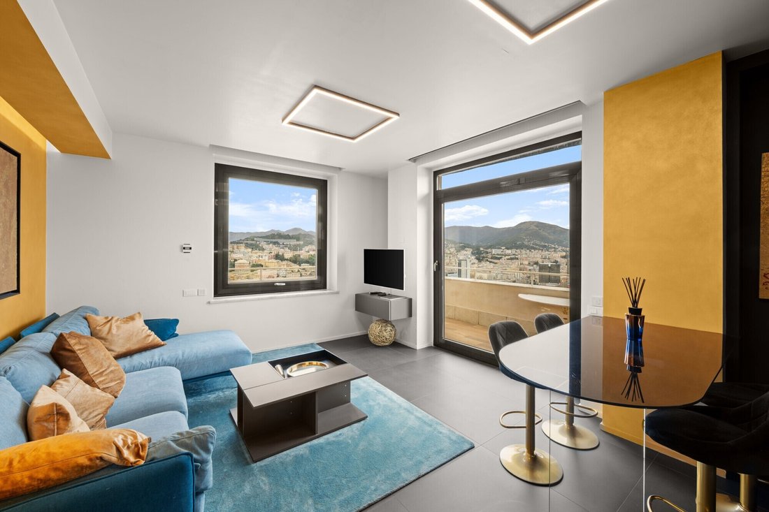 Apartment in City Center, Genoa, Liguria 1 - 17727566