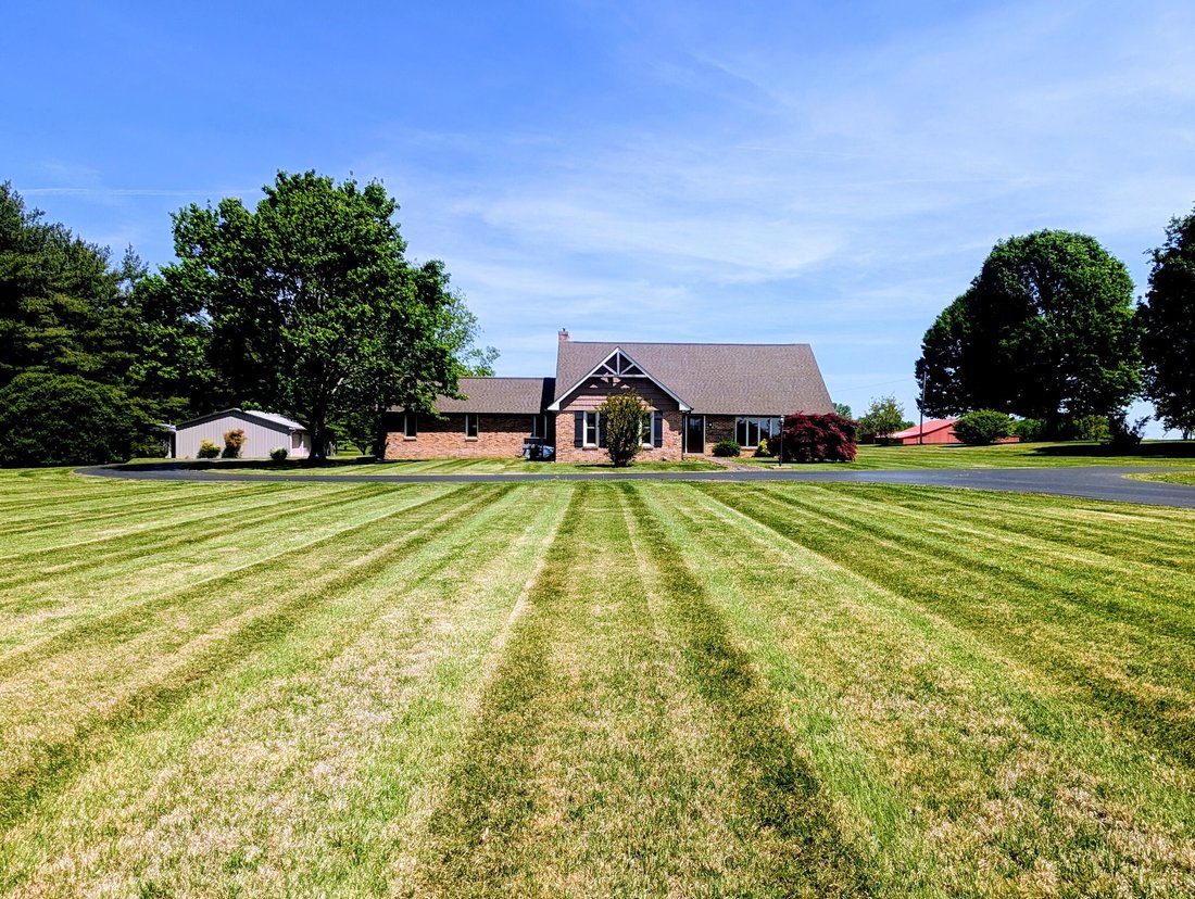 House in McMinnville, Tennessee, United States 1 - 17200765