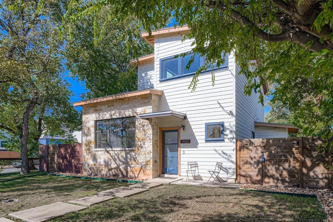 House in Austin, Texas, United States 3 - 17729857