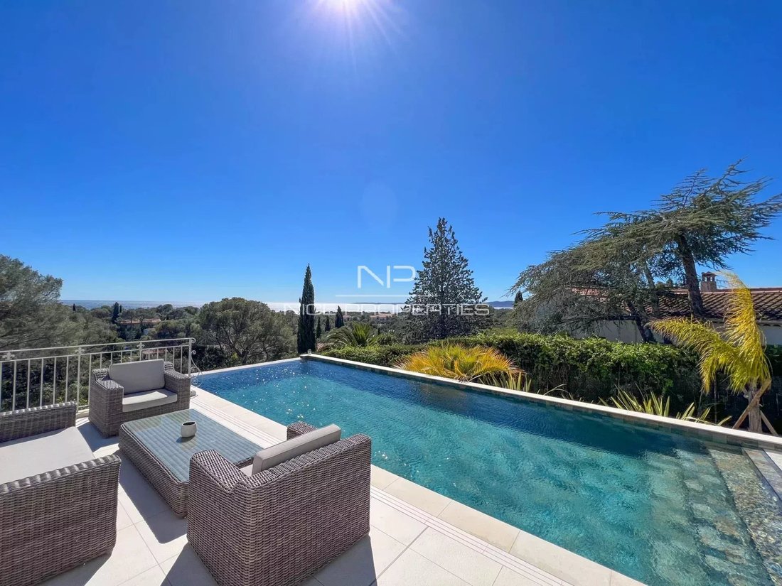 Villa in Basse Suane-Les Virgiles, Sainte-Maxime, France 3 - 17727658