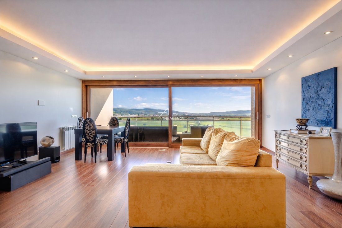 Apartment in Loures, Lisbon, Portugal 2 - 17728759