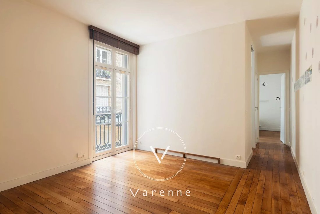 Apartment in Ecole Militaire, Paris 7e Arrondissement, Paris 2 - 17726666