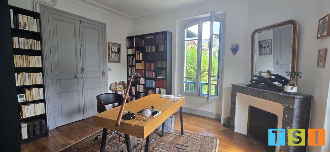 House in Bagnères-de-Luchon, Occitania, France 5 - 17730399