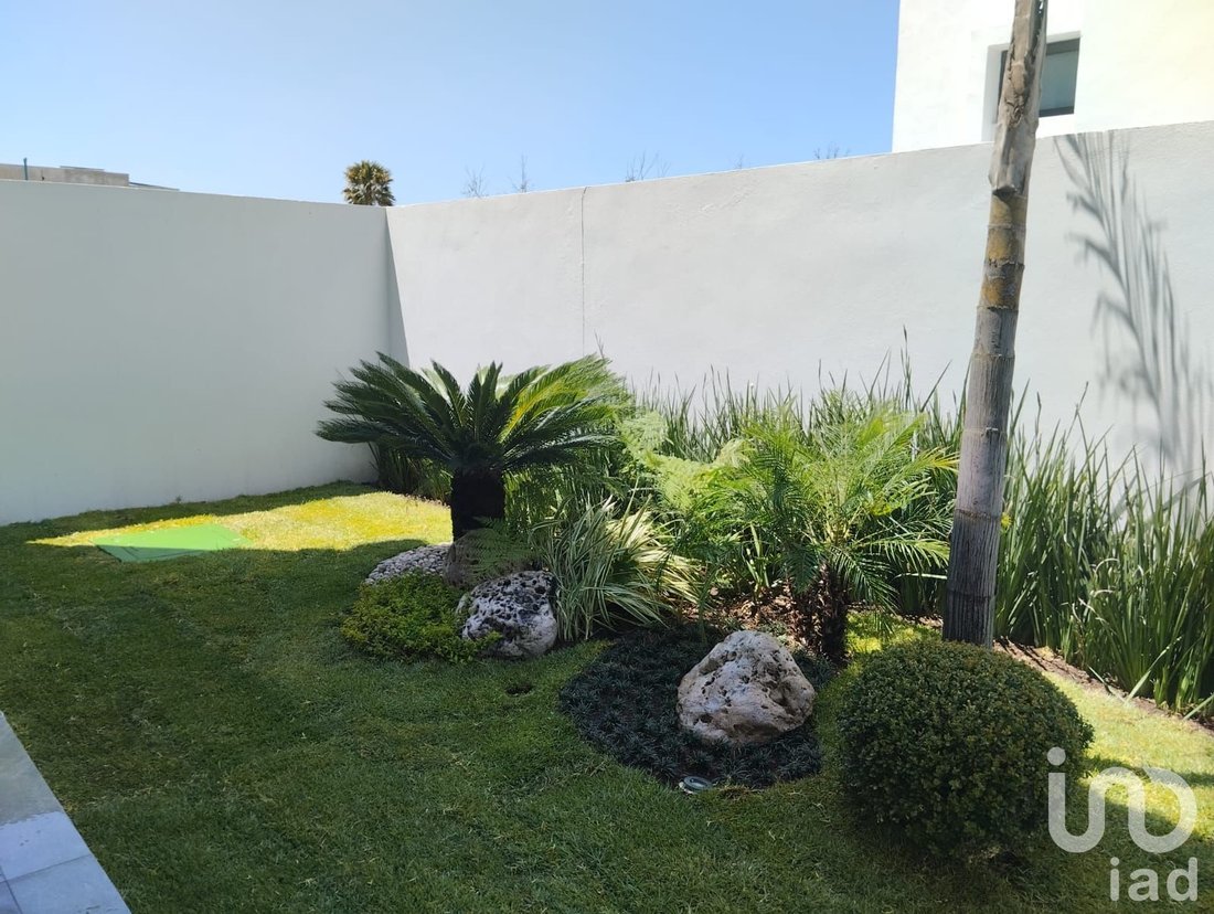 House in Tlaxcalancingo, Puebla, Mexico 2 - 17727626