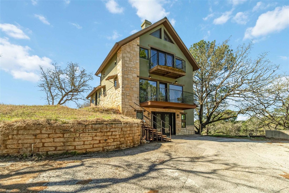 House in Bastrop, Texas, United States 1 - 17729817