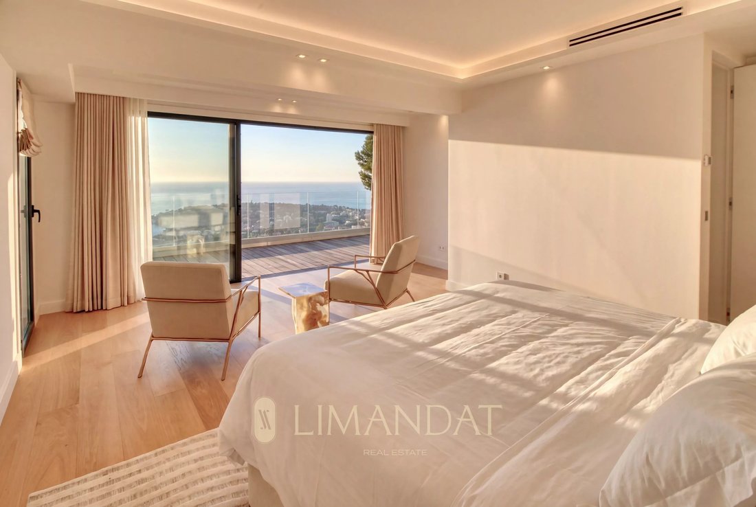 Villa in Val de Gorbio, Roquebrune-Cap-Martin, France 3 - 16629645