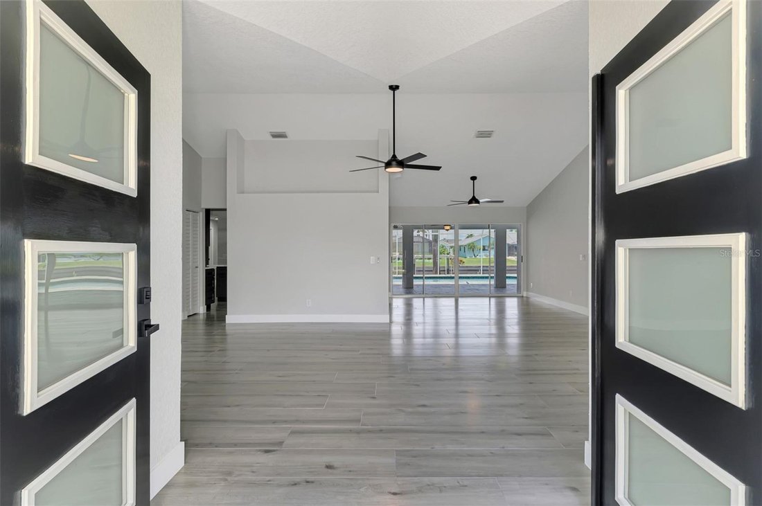 House in Port Charlotte, Florida, United States 4 - 17727105