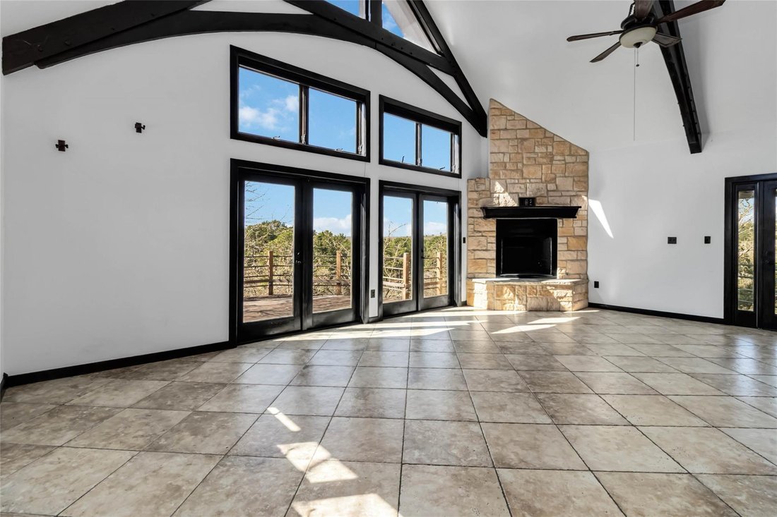 House in Bastrop, Texas, United States 3 - 17729817