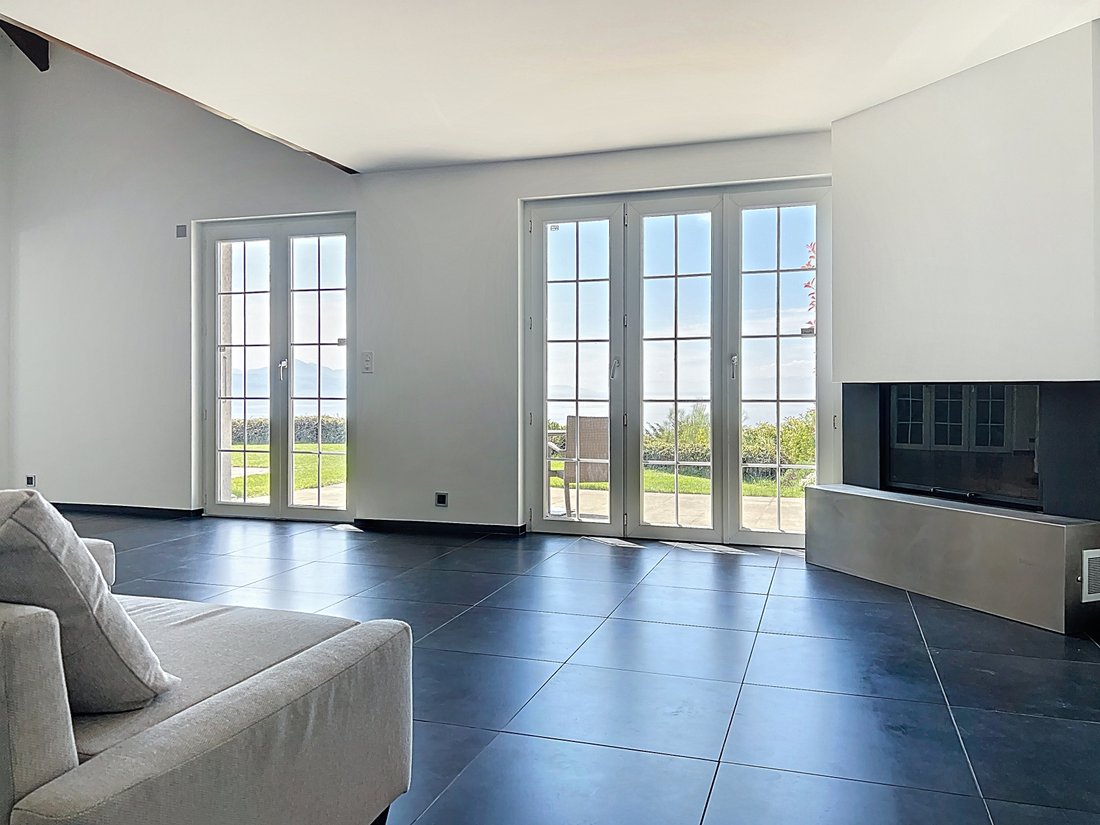Haus in Bourg-en-Lavaux, Waadt, Schweiz 4 - 17729144