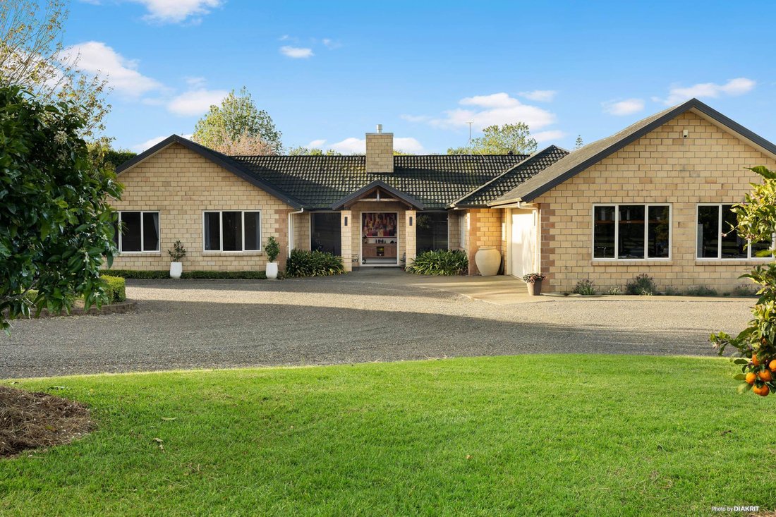 House in Pukekohe Hill, Auckland, New Zealand 5 - 15985754