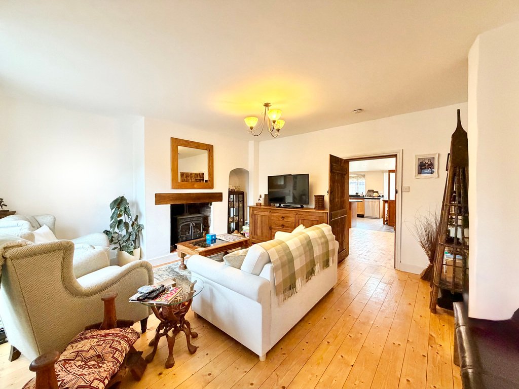 House in Trull, England 2 - 17729846