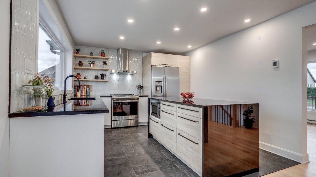 House in Saint-Marc-sur-Richelieu, Quebec, Canada 3 - 17731144