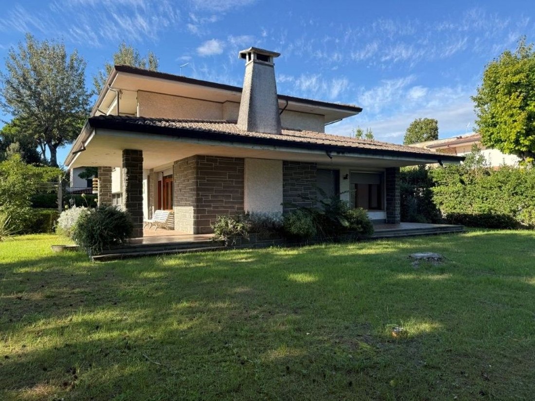 House in Roma Imperiale, Forte dei Marmi, Tuscany 5 - 17729368