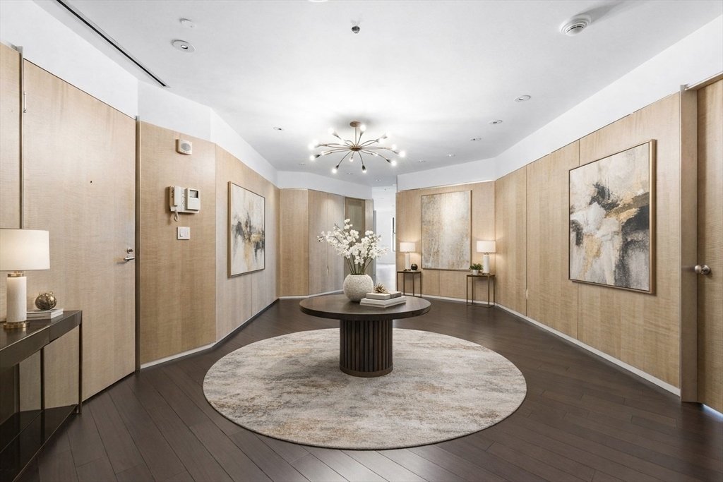 Condo in Boston, Massachusetts, United States 2 - 17727708