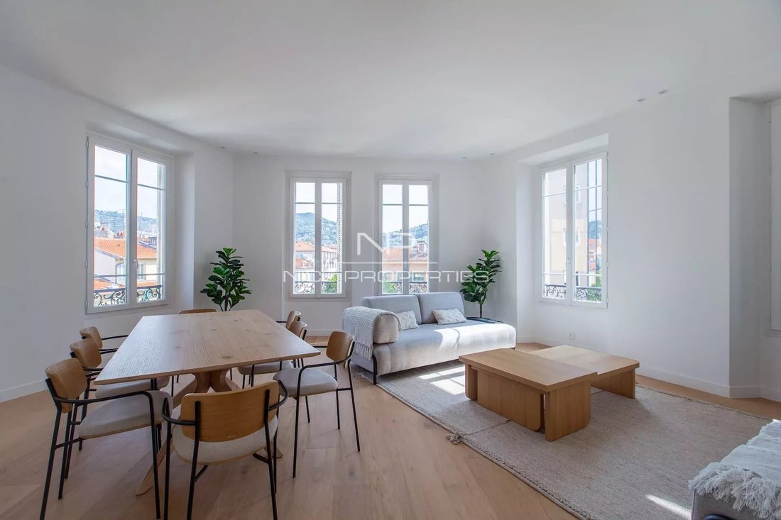 Apartment in Le Port, Nice, France 1 - 17727816
