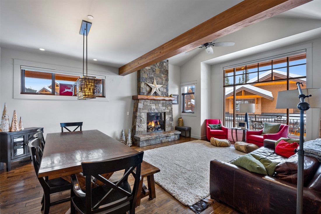 Townhouse in Sun Peaks, British Columbia, Canada 5 - 17731084