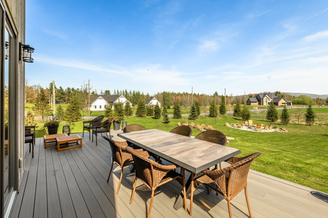 House in Waterloo, Quebec, Canada 3 - 17731092
