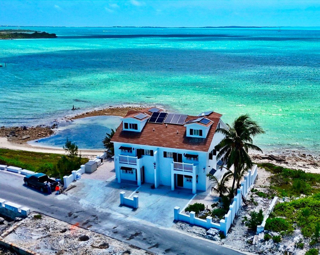 Villa in Marsh Harbour, Central Abaco, The Bahamas 1 - 17729673