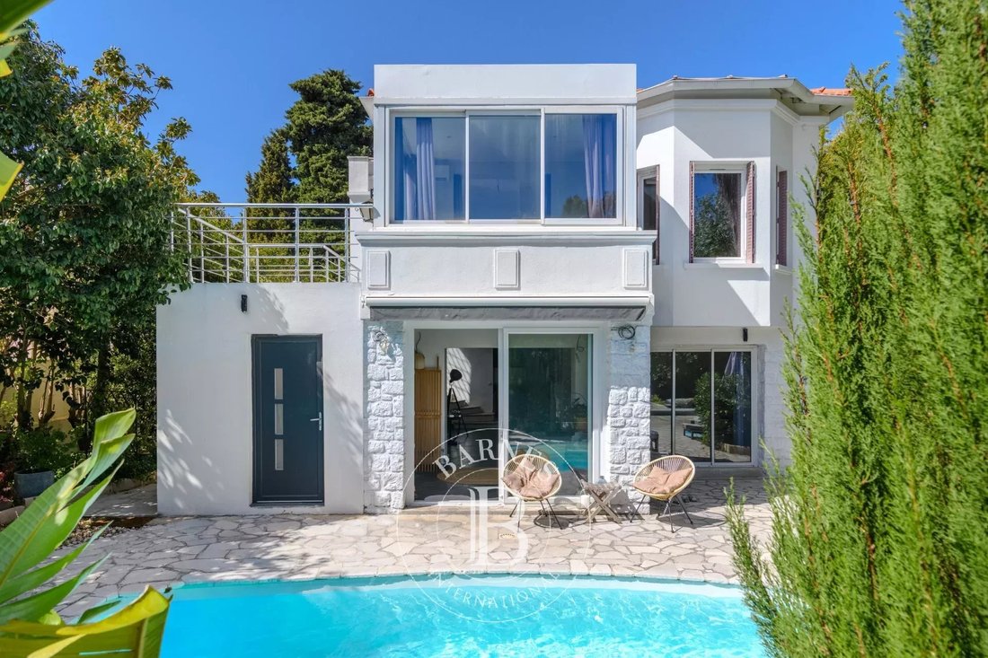 Villa in La Plage, 8e Arrondissement, Marseille 2 - 17728113