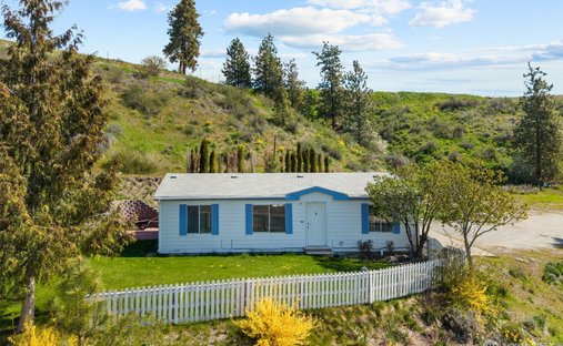 Land in Manson, Washington, United States 1