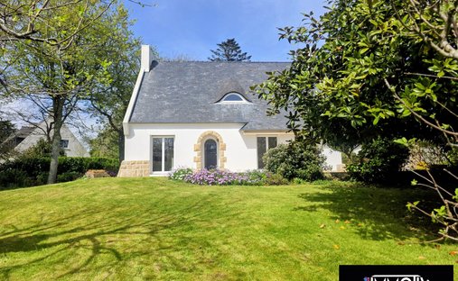 House in Locmaria-Plouzane, Brittany, France 1