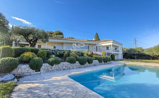 Villa in Nice, Provence-Alpes-Côte d'Azur, France 1