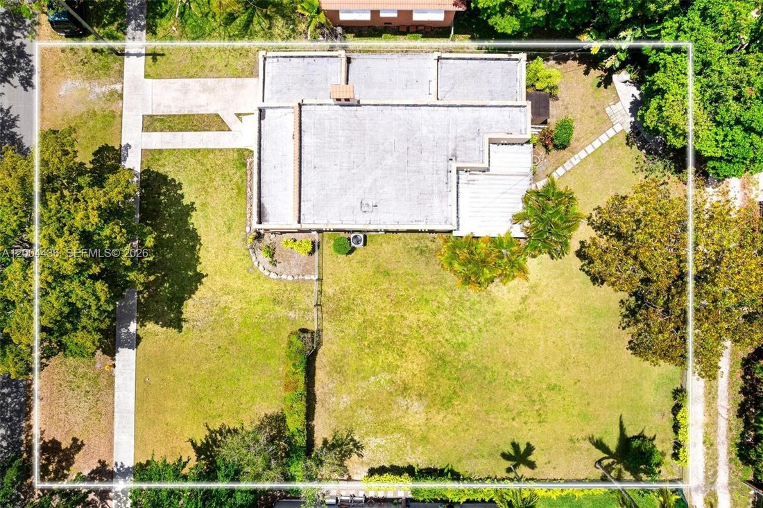House in Miami Springs, Florida, United States 5 - 17729759