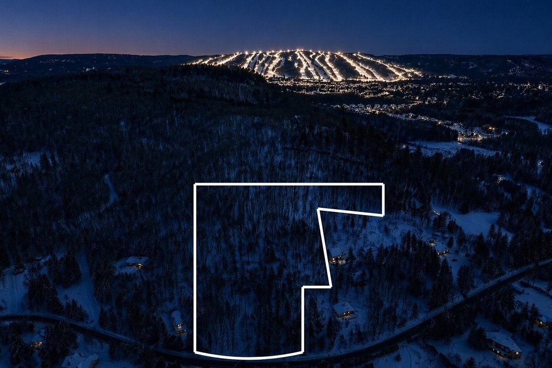 Land in Saint-Sauveur, Quebec, Canada 2 - 16727047