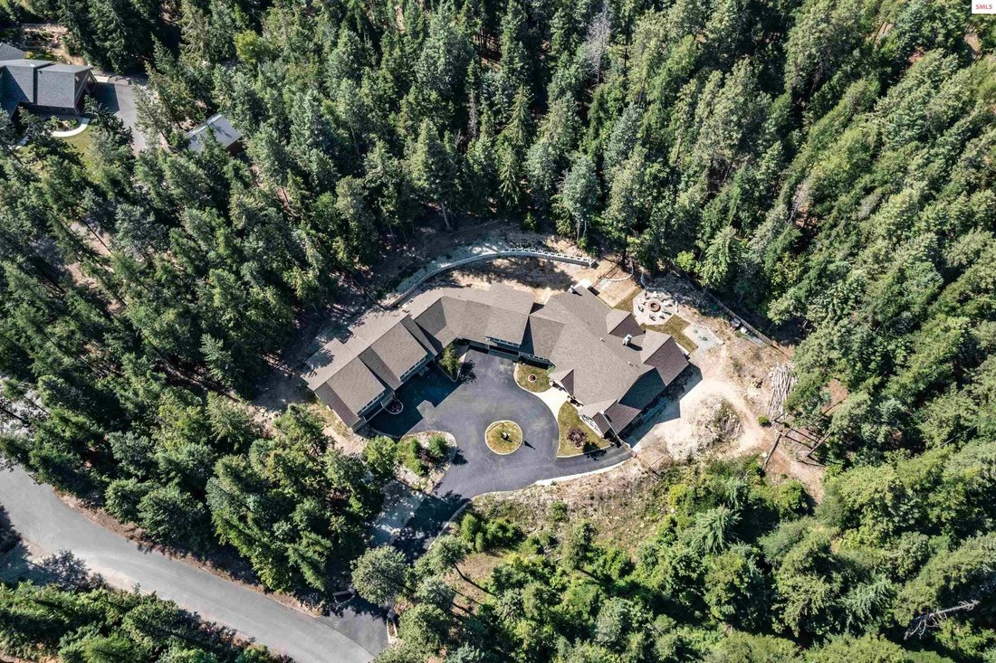 House in Sandpoint, Idaho, United States 2 - 17728998