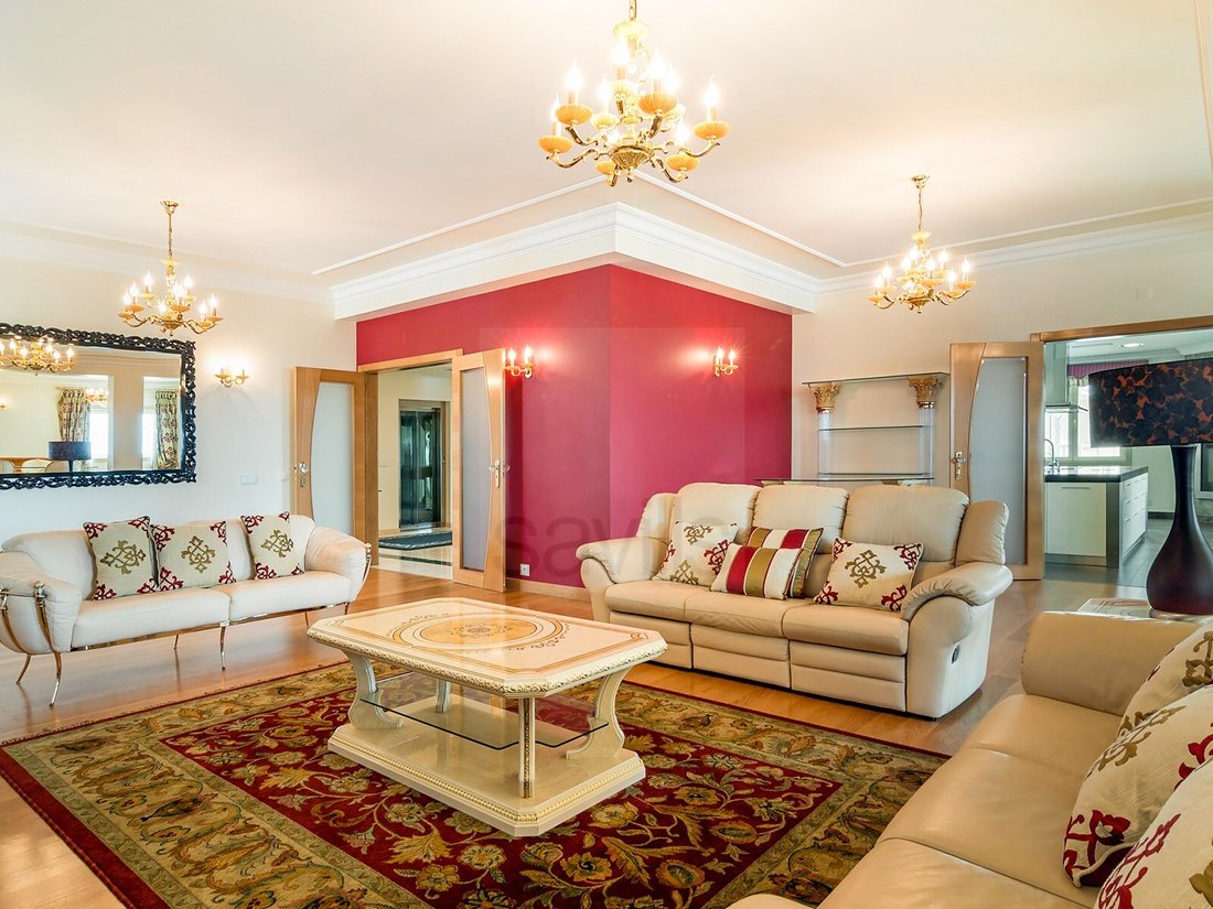 House in Alfragide, Lisbon, Portugal 3 - 17730969