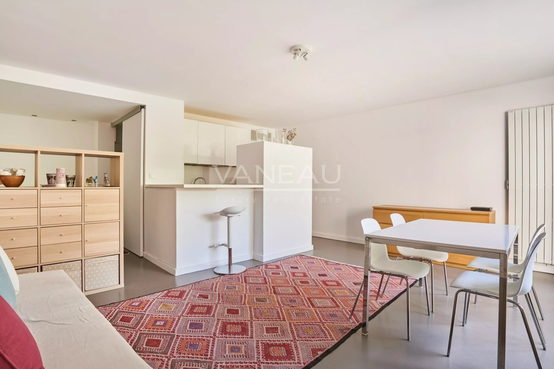 Appartement à Notre Dame des Champs, Paris 6e Arrondissement, Paris 5 - 17728103