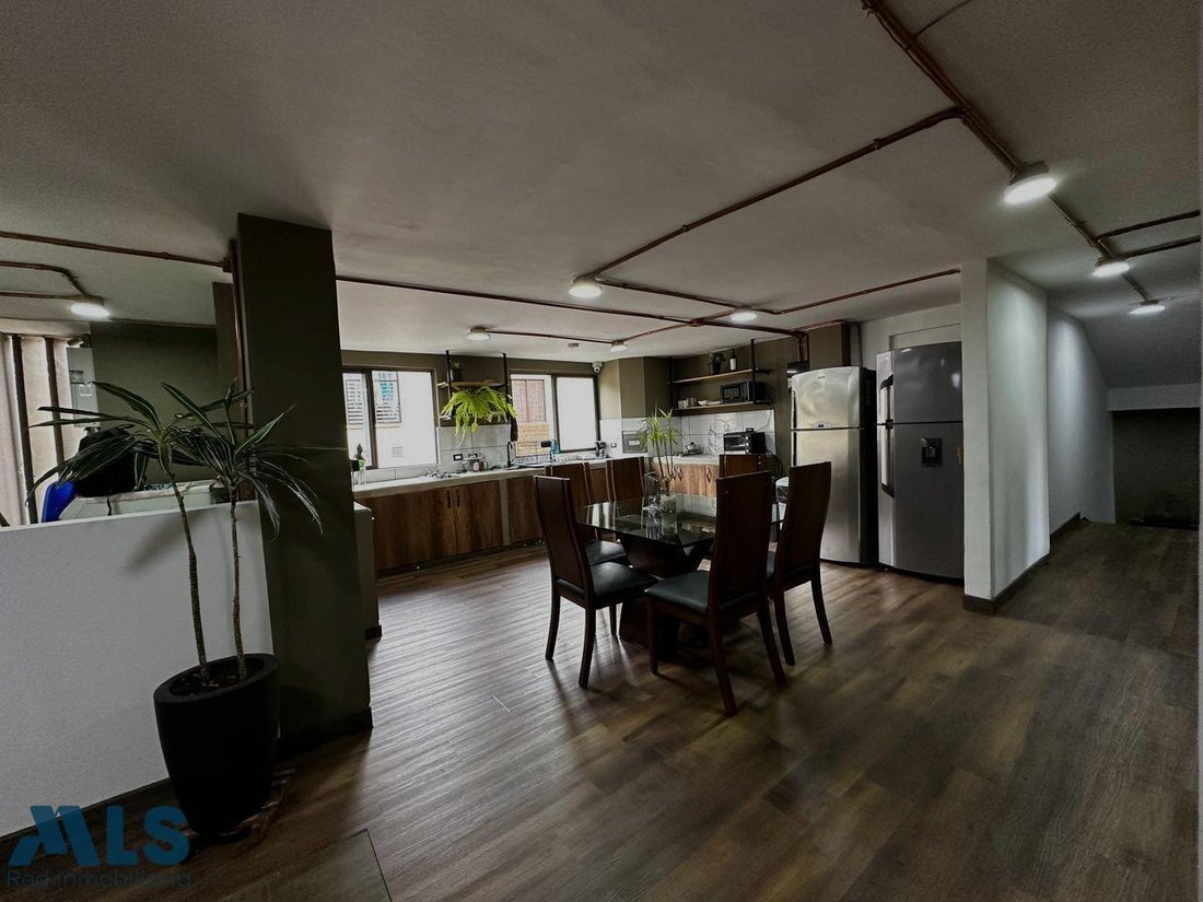Apartment in Medellín, Antioquia, Colombia 3 - 17727409