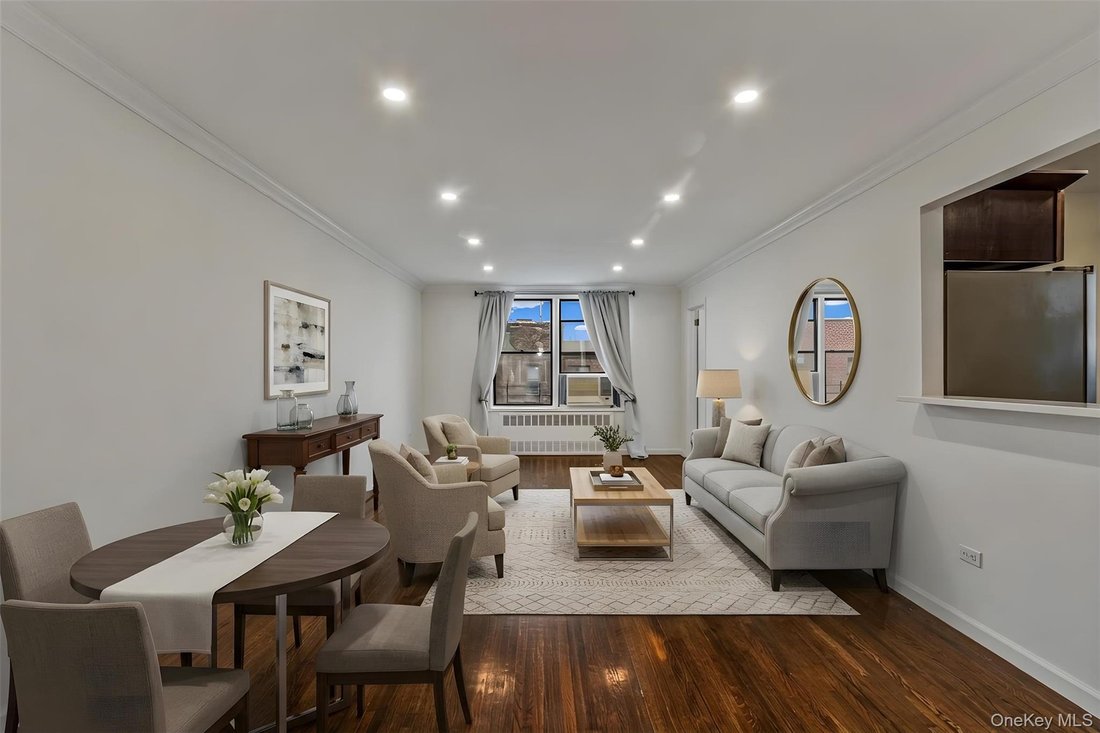 Co Op in New York, New York, United States 1 - 17726315
