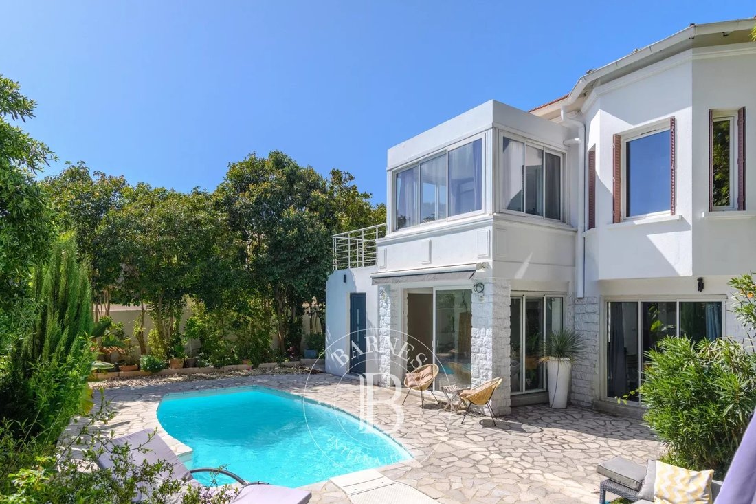 Villa in La Plage, 8e Arrondissement, Marseille 3 - 17728113