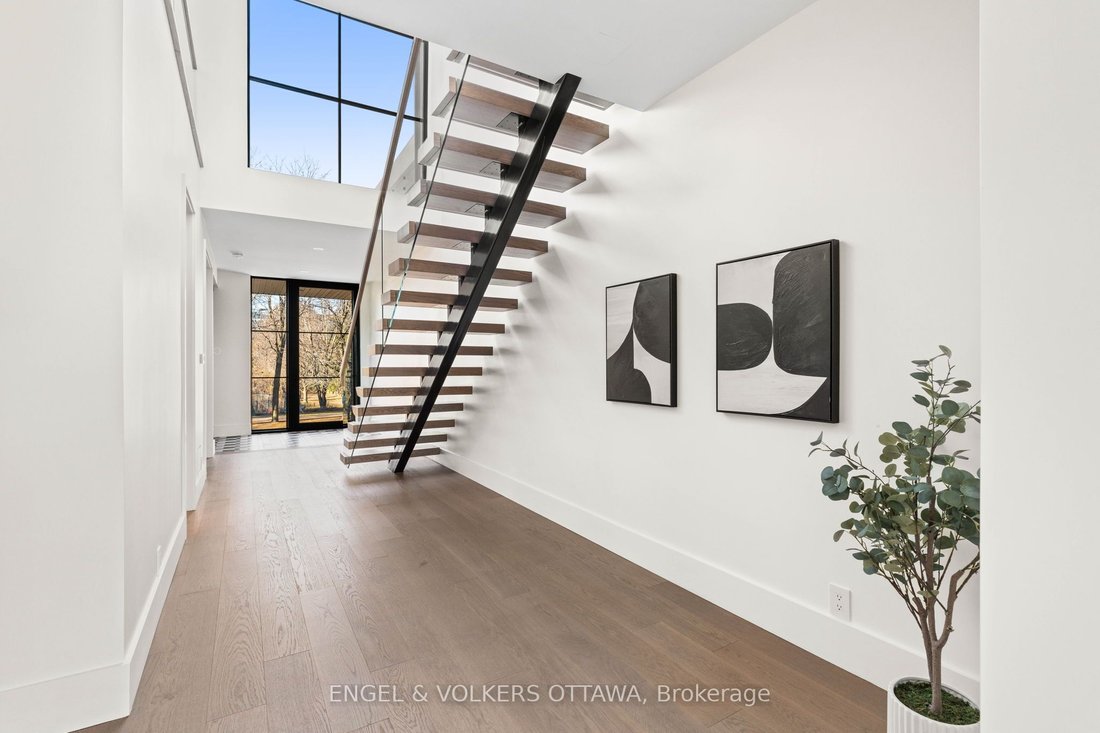 House in Ottawa, Ontario, Canada 5 - 17731123