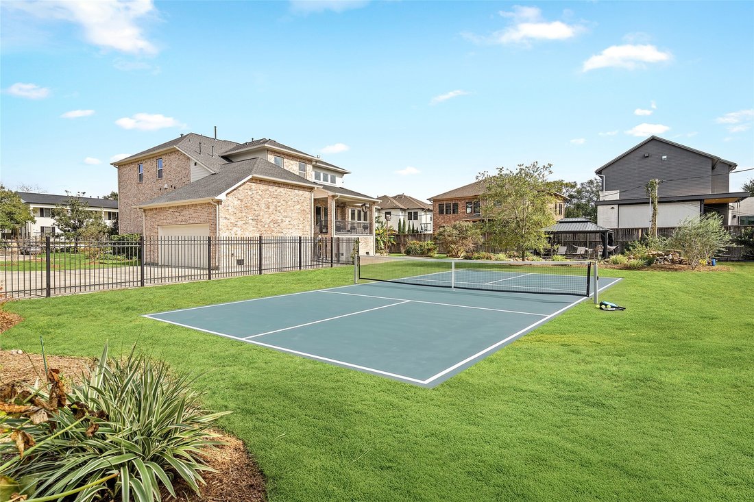 House in Houston, Texas, United States 2 - 16981769