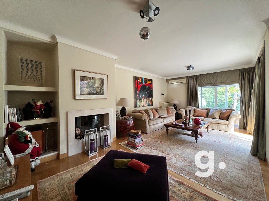Apartment in Kifisia, Attica, Greece 1 - 17726911