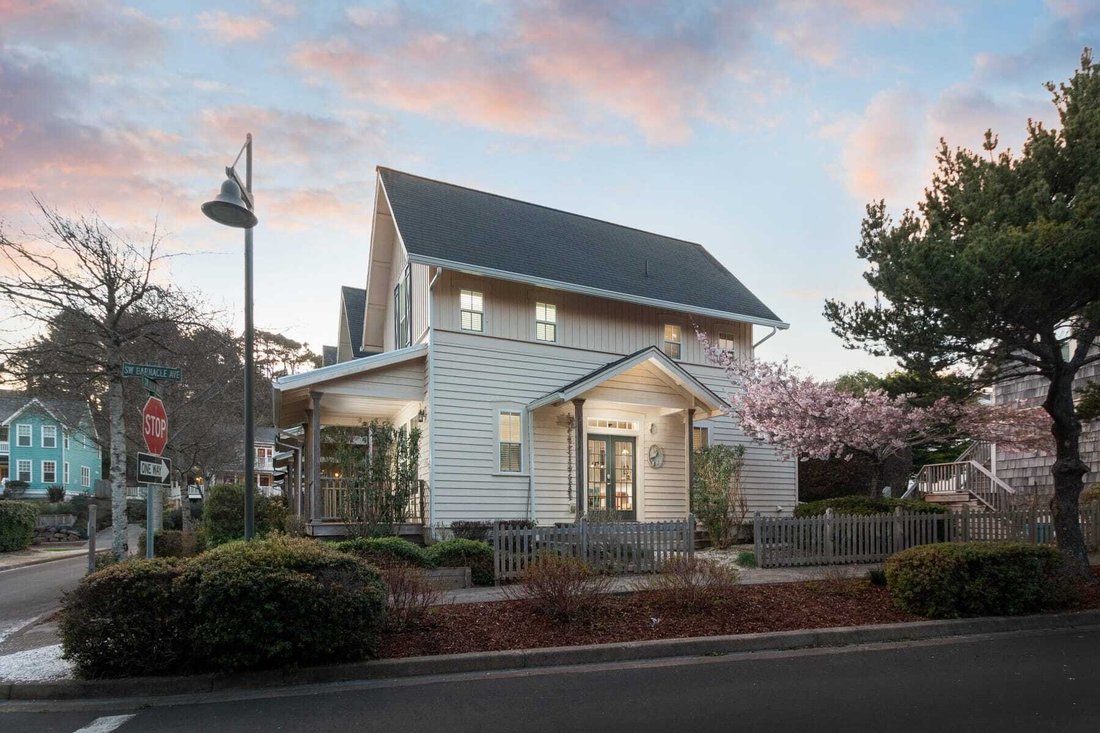 House in Lincoln City, Oregon, United States 3 - 17728071