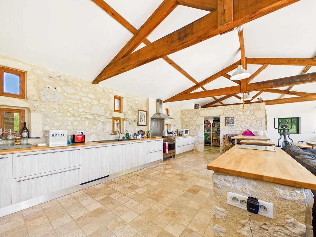 House in Issigeac, Nouvelle-Aquitaine, France 3 - 17729508