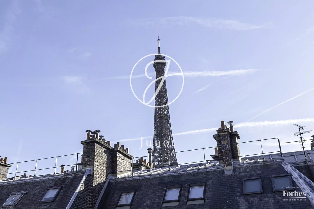 Apartment in Gros Caillou, Paris 7e Arrondissement, Paris 2 - 17661426