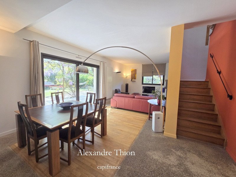 Villa in Montessuy, Caluire-et-Cuire, France 3 - 17730813