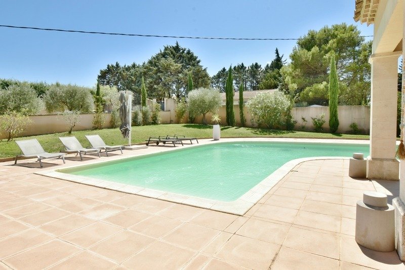 House in Fontvieille, Provence-Alpes-Côte d'Azur, France 3 - 17730825