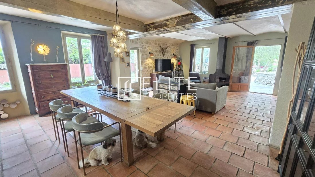 House in Grasse, Provence-Alpes-Côte d'Azur, France 3 - 17729584